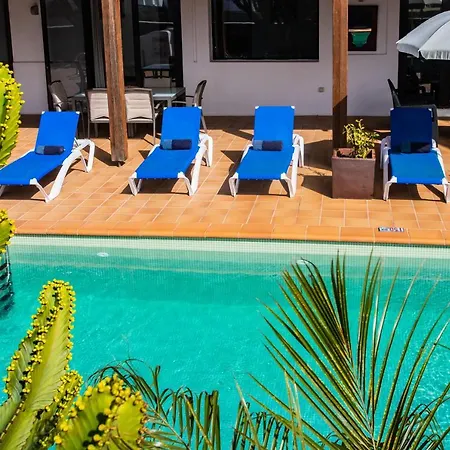 Eslanzarote Longa, Super Wifi, Heated Pool, Sat Tv Villa *
