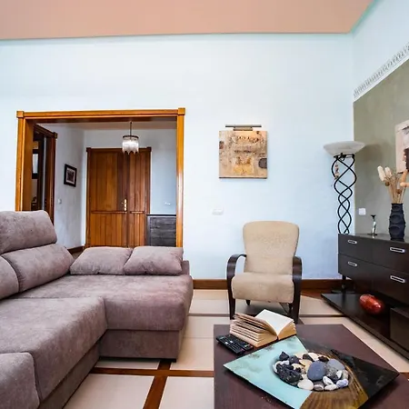 Eslanzarote Longa, Super Wifi, Heated Pool, Sat Tv Yaiza